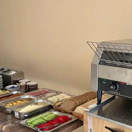 елисей Chernomorets