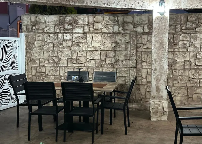 елисей 2* 切尔诺莫雷茨