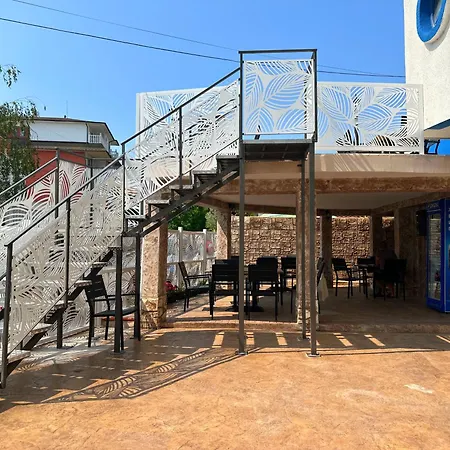 елисей 2* צ'רנומורץ