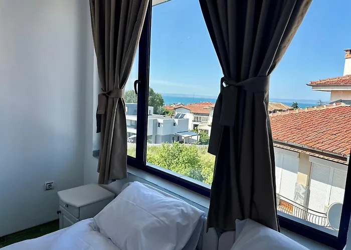 елисей Otel 2*