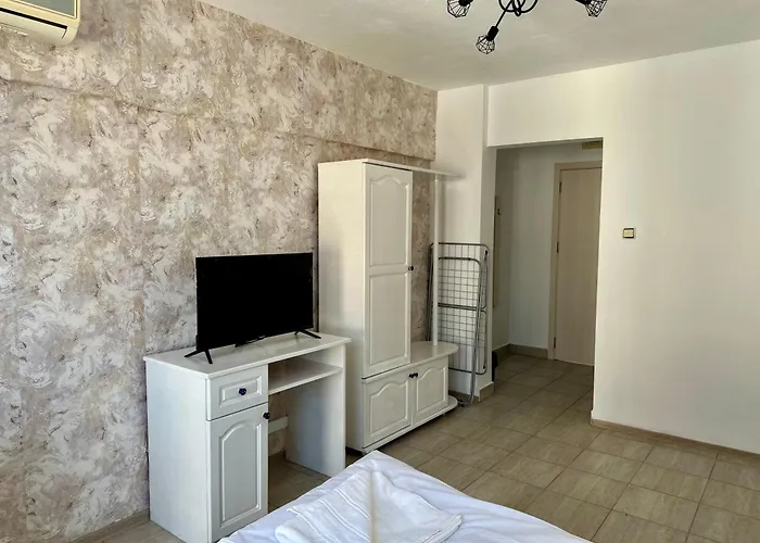 елисей 2* Chernomorets