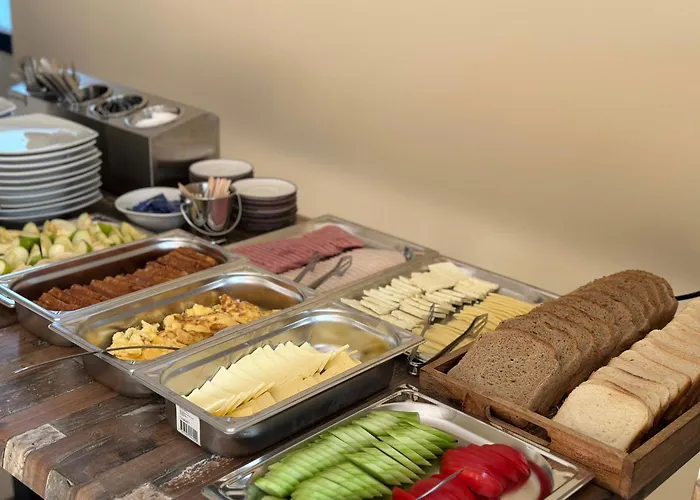 елисей Chernomorets